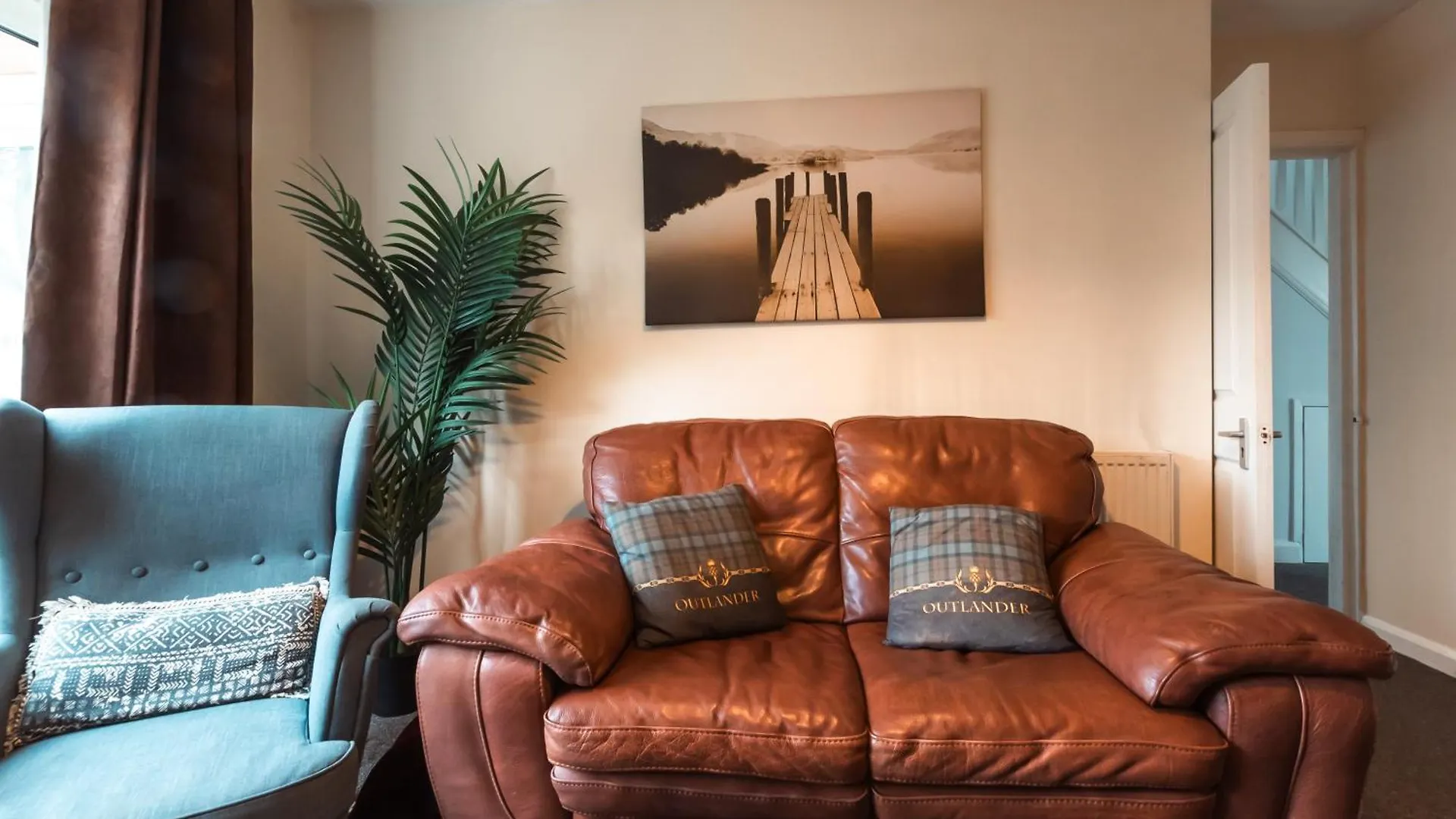 6 Beds In 4 Bedrooms House Southampton United Kingdom
