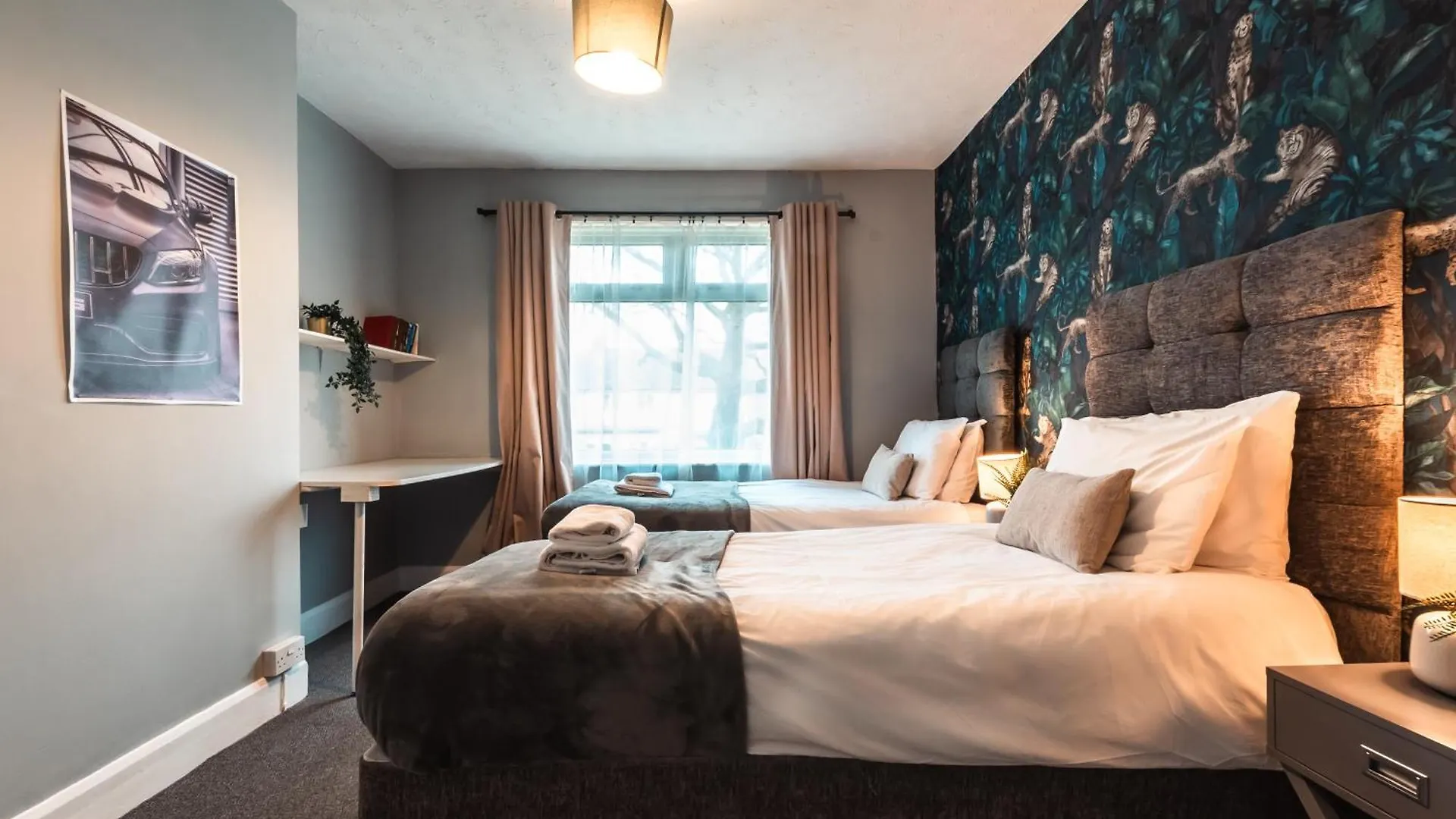Holiday home 6 Beds In 4 Bedrooms House Southampton